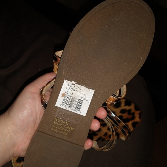 Bebe leopard 🐆 sandals - Picture 2 of 3